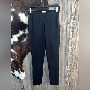 Free Assmebly size 0 black straight leg dress pants